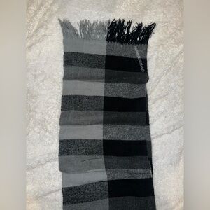 H&M unisex scarf